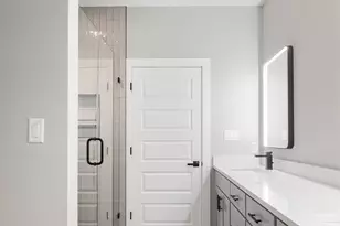 80 Upper Moffitt Rd, Asheville, NC 28805 - Photo 16