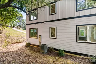 80 Upper Moffitt Rd, Asheville, NC 28805 - Photo 36