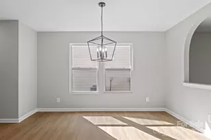 6007 Shortleaf Pine Ct, Charlotte, NC 28215 - Photo 6