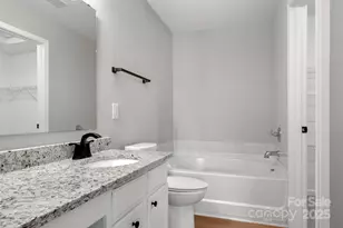 6007 Shortleaf Pine Ct, Charlotte, NC 28215 - Photo 30