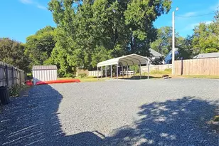 218 Wilson St, Albemarle, NC 28001 - Photo 18