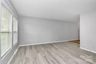 4707 Americana Ave, Charlotte, NC 28215 - Photo 2