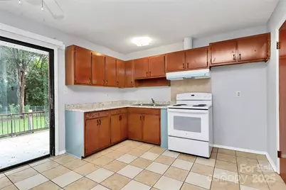 4707 Americana Avenue, Charlotte, NC 28215 - Photo 6