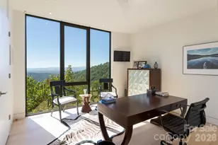 353 Retreat Rdg Wy, Asheville, NC 28804 - Photo 32