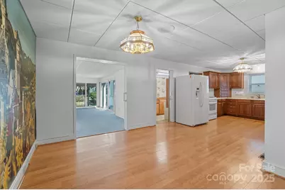 955 Hickory Nut Street, Charlotte, NC 28205 - Photo 12