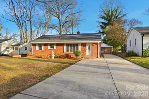 955 Hickory Nut St, Charlotte, NC 28205 - Photo 32