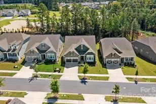 12508 Old Iron Ln, Charlotte, NC 28215 - Photo 6