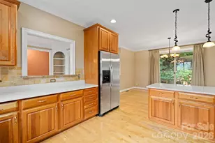 23 Clear Vista Dr, Asheville, NC 28805 - Photo 16