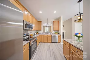 729 Torrey Pines Ln, Fort Mill, SC 29715 - Photo 10