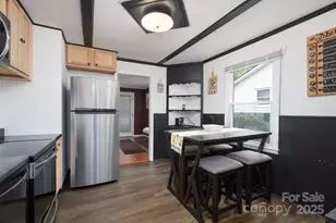 92 Stewart St, Asheville, NC 28806 - Photo 8