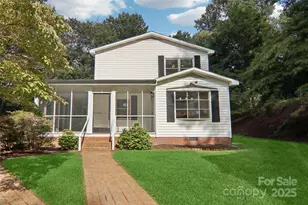 5 Timothy Ln, Candler, NC 28715 - Photo 2