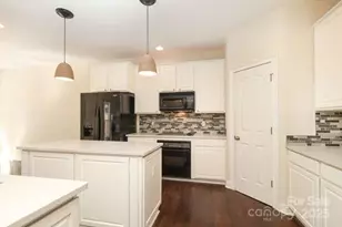 2587 Penngate Dr, Sherrills Ford, NC 28673 - Photo 10