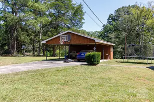 965 Pine Ridge Rd, Chester, SC 29706 - Photo 2