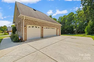 1593 Worthington Crossing, Rock Hill, SC 29732 - Photo 40