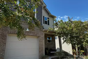 350 Kennebel Pl, Fort Mill, SC 29715 - Photo 2