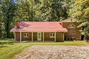 991 Fairway Dr, Kannapolis, NC 28081 - Photo 2