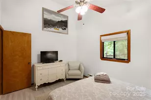 100 Chipmunk Ln, Maggie Valley, NC 28751 - Photo 18