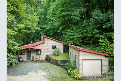 100 Chipmunk Lane, Maggie Valley, NC 28751 - Photo 10