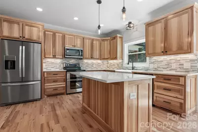 2366 W Paradise Harbor Drive, Connelly Springs, NC 28612 - Photo 16