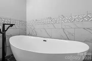 2366 W Paradise Harbor Dr, Connelly Springs, NC 28612 - Photo 26