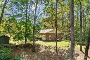 631 Macedonia Rd, Asheville, NC 28804 - Photo 8