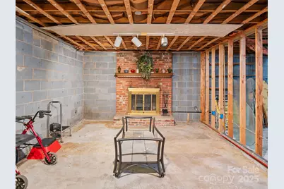 631 Macedonia Road, Asheville, NC 28804 - Photo 32