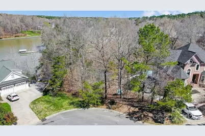 11055 Holiday Cove Drive, Tega Cay, SC 29708 - Photo 4