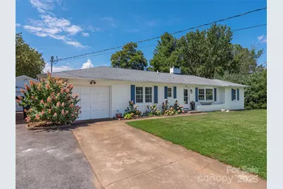 868 Mulberry Street, Clyde, NC 28721 - Photo 1