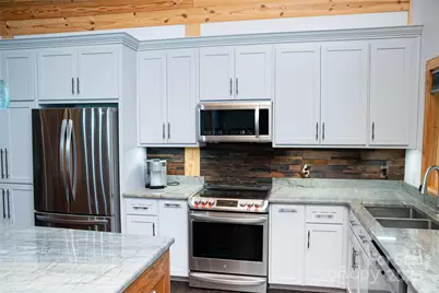 265 Grandview Peaks Drive, Nebo, NC 28761 - Photo 14