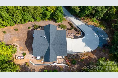 265 Grandview Peaks Drive, Nebo, NC 28761 - Photo 6