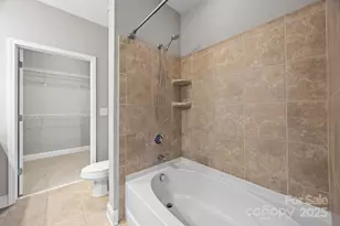 1000 E Woodlawn Rd, Charlotte, NC 28209 - Photo 14