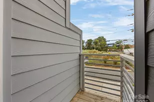 139 S Bruns Ave, Charlotte, NC 28208 - Photo 6
