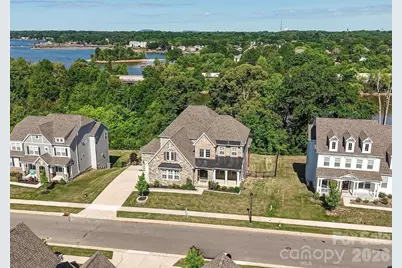 315 W Waterlynn Road, Mooresville, NC 28117 - Photo 2