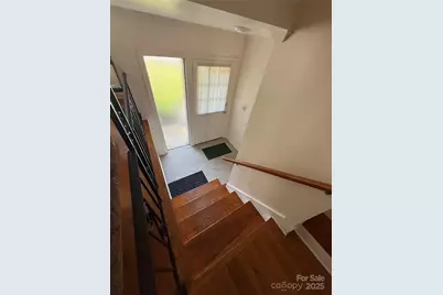 1102 N Justice Street, Hendersonville, NC 28791 - Photo 18