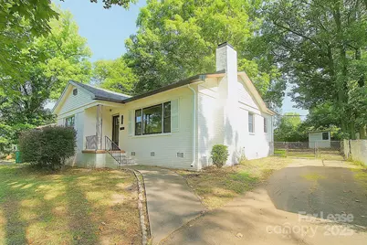 3517 Carlyle Drive, Charlotte, NC 28208 - Photo 2