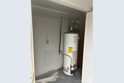 535 N Carolina Avenue, Statesville, NC 28677 - Photo 20