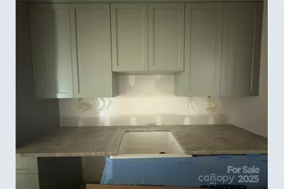 3028 Eastham Lane, Charlotte, NC 28209 - Photo 12