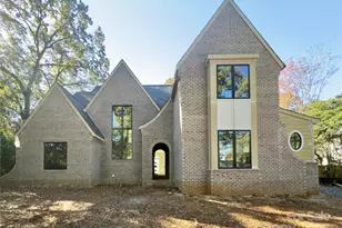 3028 Eastham Ln, Charlotte, NC 28209 - Photo 2