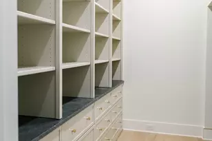 3028 Eastham Ln, Charlotte, NC 28209 - Photo 14