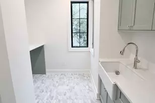 3028 Eastham Ln, Charlotte, NC 28209 - Photo 32