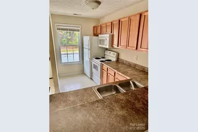 3204 Sperry Branch Way #E, Fayetteville, NC 28306 - Photo 6