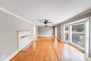 5600 Riviere Dr, Charlotte, NC 28211 - Photo 2