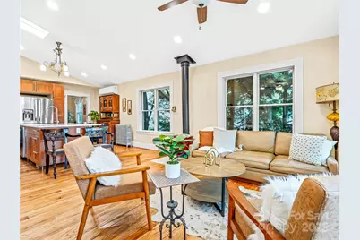 138 S French Broad Avenue, Asheville, NC 28801 - Photo 12