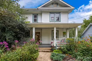 138 S French Broad Ave, Asheville, NC 28801 - Photo 2