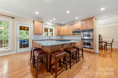 304 Inland Cove Court, Lake Wylie, SC 29710 - Photo 2