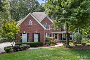 304 Inland Cove Ct, Lake Wylie, SC 29710 - Photo 4