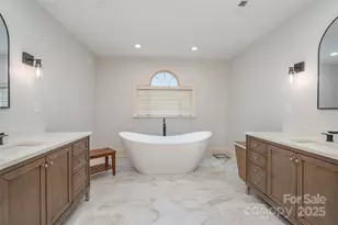 9021 Unbridle Ln, Waxhaw, NC 28173 - Photo 24