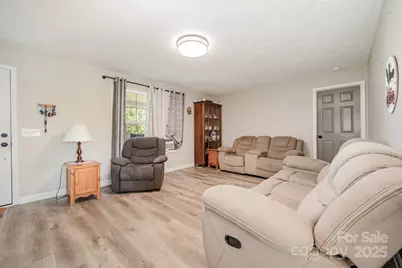 210 Mazeppa Road, Mooresville, NC 28115 - Photo 4