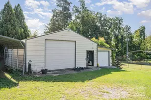 210 Mazeppa Rd, Mooresville, NC 28115 - Photo 32