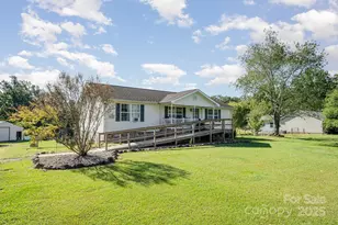 210 Mazeppa Rd, Mooresville, NC 28115 - Photo 2